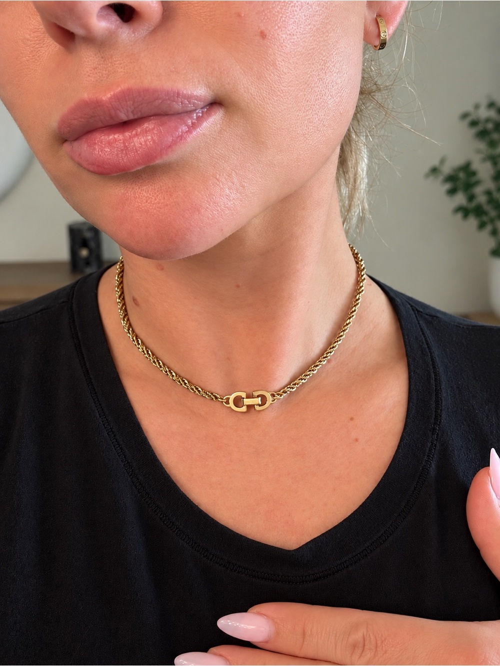 Vintage Christian Dior Gold-Tone Rope Chain CD Logo Clasp Necklace